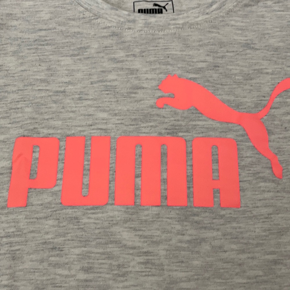 Girls gray Puma shirt